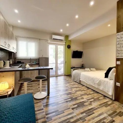 Ανακαίνιση airbnb στα Πετράλωνα