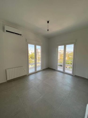 oliki-anakainisi-diamerismatos-petralwna-3